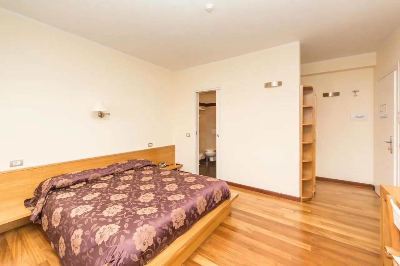 Oasi Hotel Levanto 3*,