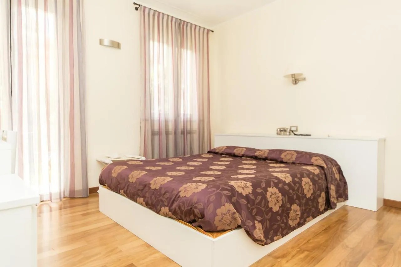 ***  Oasi Hotel Levanto Italia