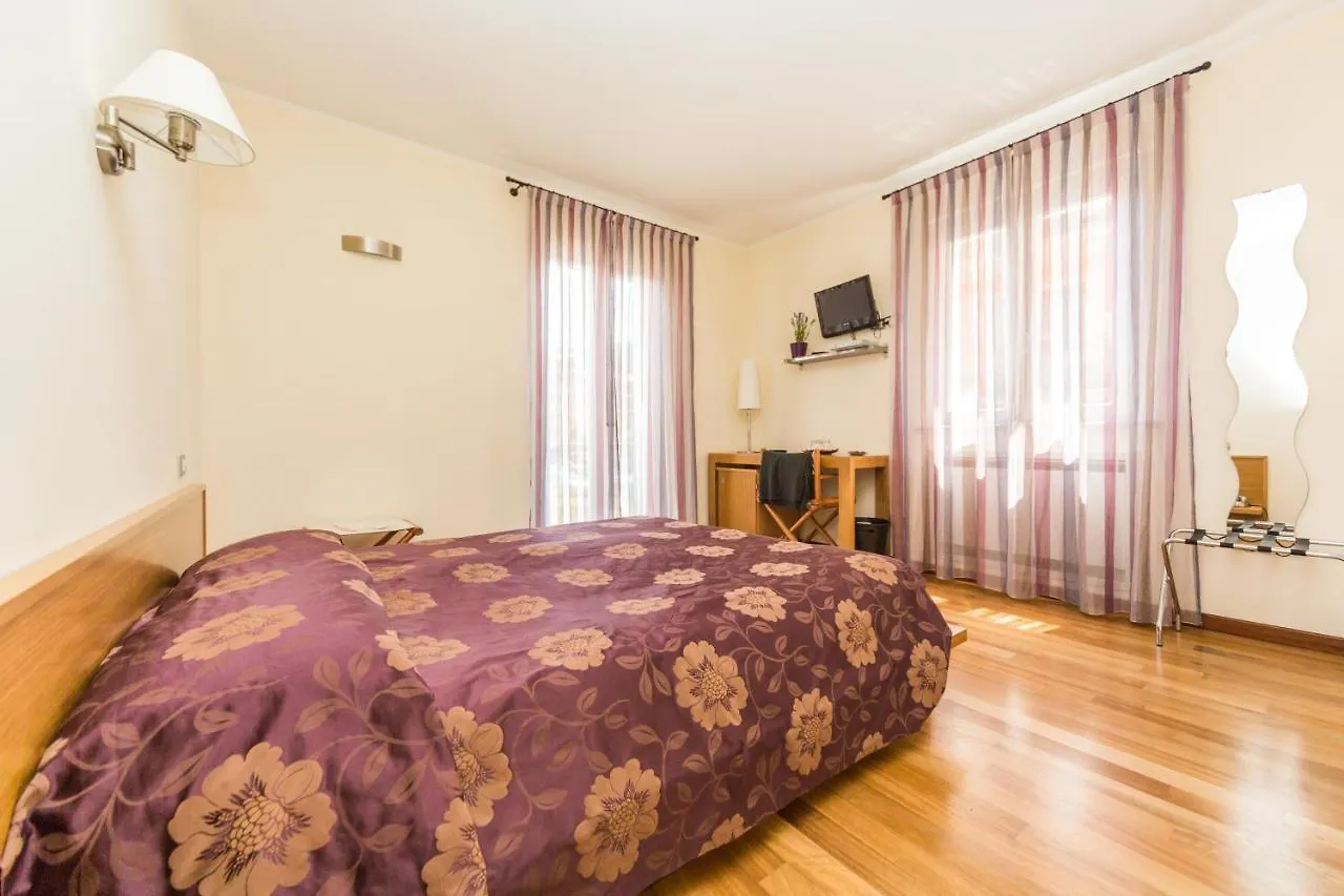 Oasi Hotel Levanto