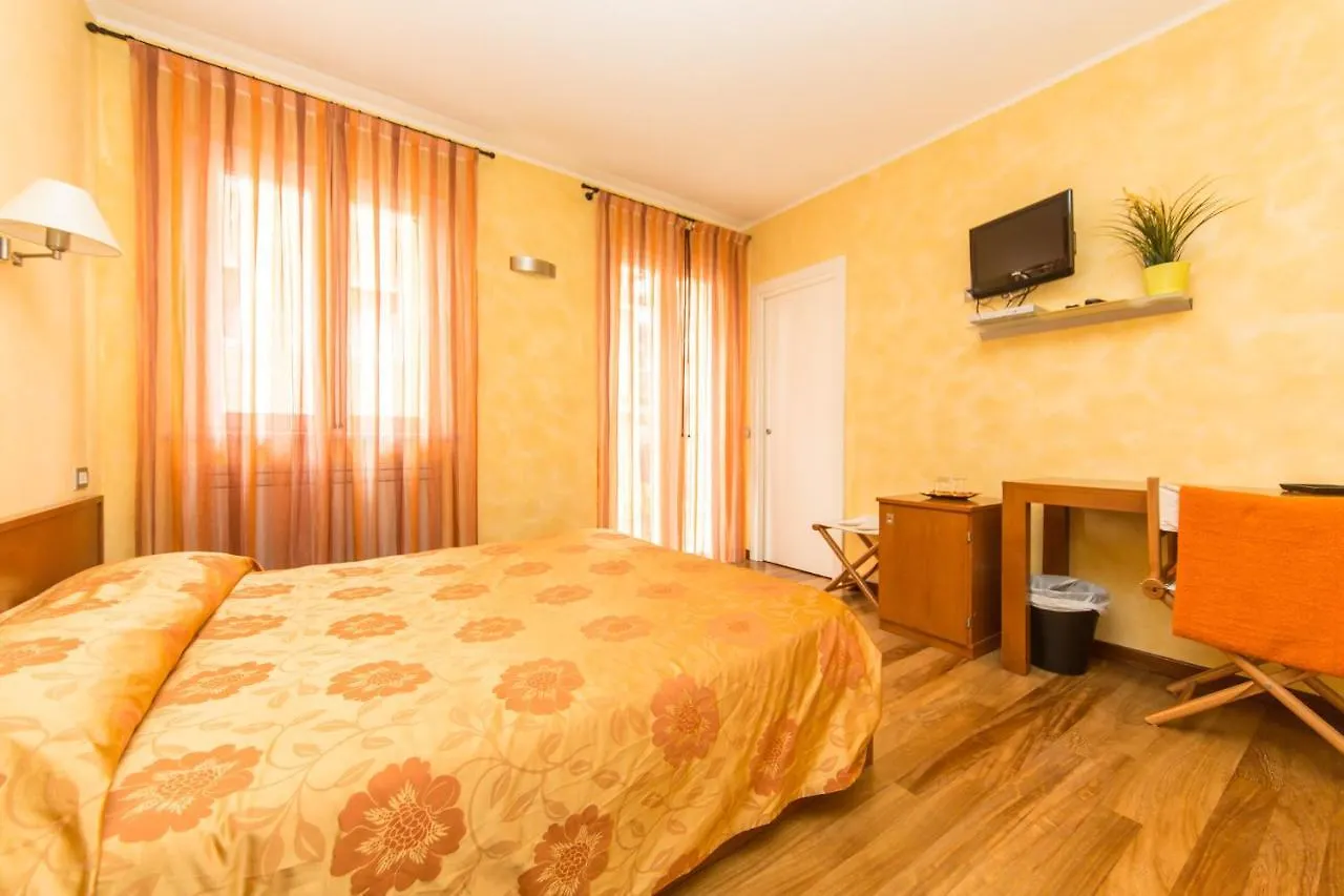 ***  Oasi Hotel Levanto Italy